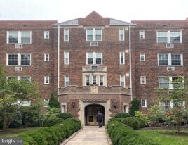 3051 Idaho Ave NW in Washington, DC - Building Photo