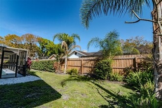 1110 Woodcrest Ave in Safety Harbor, FL - Building Photo - Building Photo