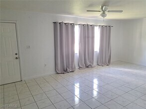 3743 Estelle Ave in Ft. Myers, FL - Building Photo - Building Photo