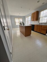 10 Black Eyed Susan Rd in Langhorne, PA - Building Photo - Building Photo
