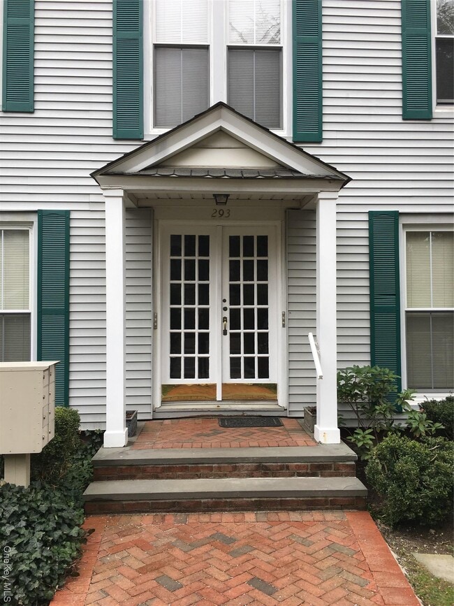 property at 293 Sea Cliff Ave