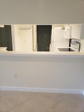 2802 Sarento Pl, Unit 202 in Palm Beach Gardens, FL - Building Photo - Building Photo