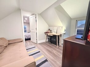 68 Smith Ave in Hamilton, ON - Building Photo - Building Photo