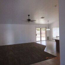 1529 S Sahuaro Dr in Gilbert, AZ - Building Photo - Building Photo