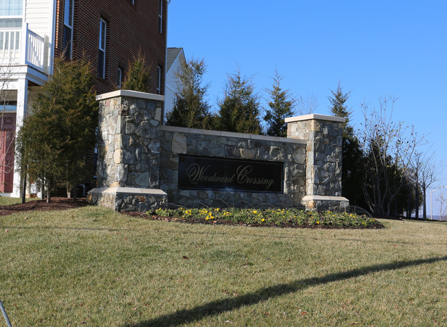 Woodward Crossing Townhomes in Gaithersburg, MD - Foto de edificio - Building Photo