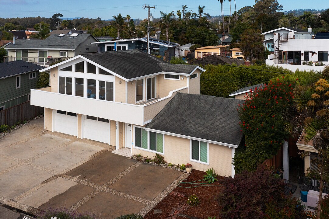 506 Seacliff Dr in Aptos, CA - Building Photo