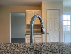 5918 Fergis Dr in Katy, TX - Building Photo - Building Photo
