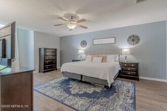 11677 Lazy Willow Ln in Jacksonville, FL - Building Photo - Building Photo