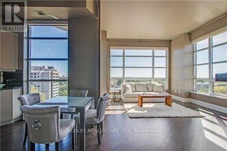 437 Roncesvalles Ave in Toronto, ON - Building Photo - Building Photo