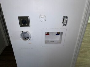 214 N 19th St in Corsicana, TX - Building Photo - Building Photo