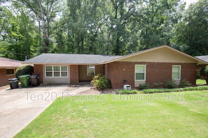 4034 Savannah Dr in Columbus, GA - Building Photo