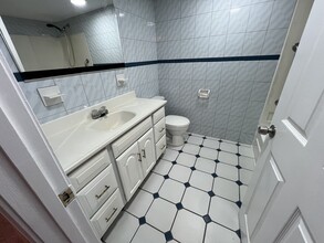 8 Federal St in Warren, RI - Building Photo - Building Photo