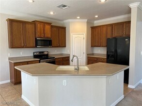12900 Pastures Way in Ft. Myers, FL - Building Photo - Building Photo