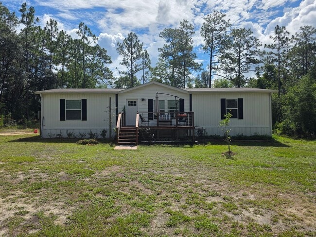 116 Long Leaf Dr in Melrose, FL - Building Photo - Building Photo