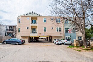 2414 Longview in Austin, TX - Building Photo