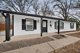 311 Floyd St in Winnsboro, TX - Building Photo - Building Photo