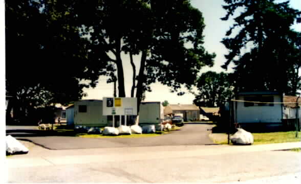 15203-15229 Washington Ave SW in Lakewood, WA - Foto de edificio - Building Photo