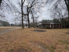 4617 Riverdale Dr in Charlotte, NC - Building Photo - Building Photo