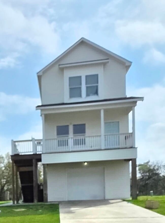 property at 6311 White Oak Dr