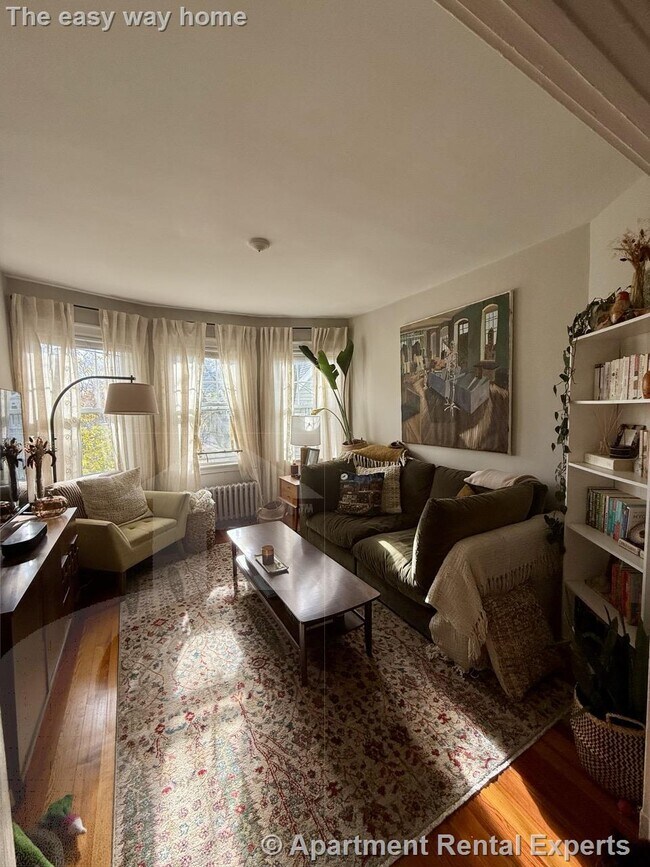 property at 9 Eustis St