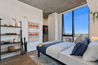 Rosie in Phoenix, AZ - Foto de edificio - Building Photo