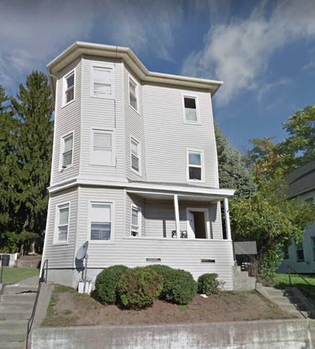 23 Wilson St in Worcester, MA - Foto de edificio