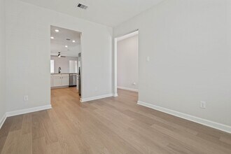 1027 Rosewood Trl in Beasley, TX - Building Photo - Building Photo