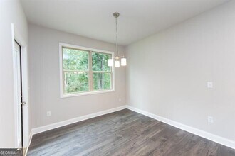 207 Jonquil Spring Rd in Woodstock, GA - Building Photo - Building Photo