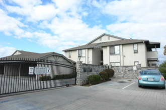 Stonegate Apartments in Salinas, CA - Building Photo - Building Photo