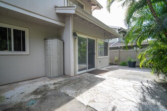 95-1049-1049 Wikao St in Mililani, HI - Building Photo - Building Photo