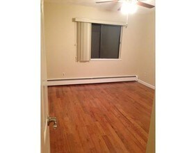 59 Highland Glen Dr in Randolph, MA - Building Photo - Building Photo