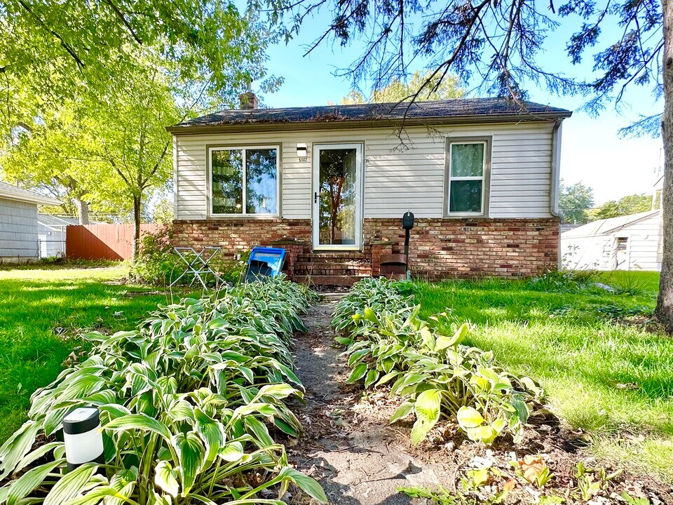 5147 Morgan Ave N in Minneapolis, MN - Building Photo