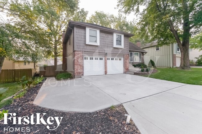 5817 N Indiana Ave in Kansas City, MO - Building Photo - Building Photo