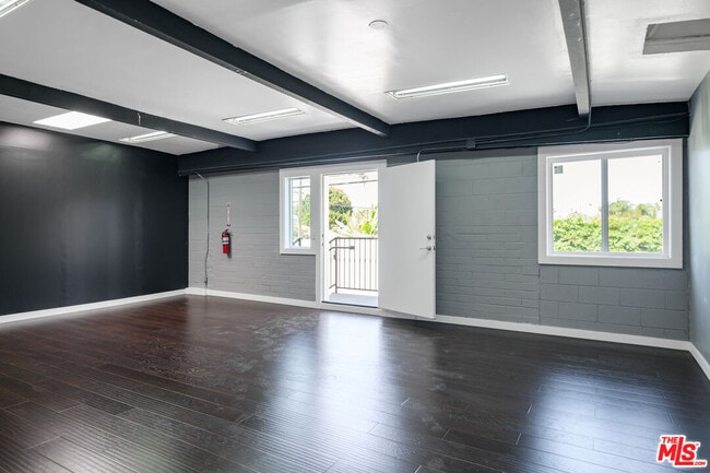 property at 13347 Washington Blvd