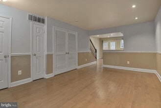 13115 Quail Creek Ln in Fairfax, VA - Building Photo - Building Photo