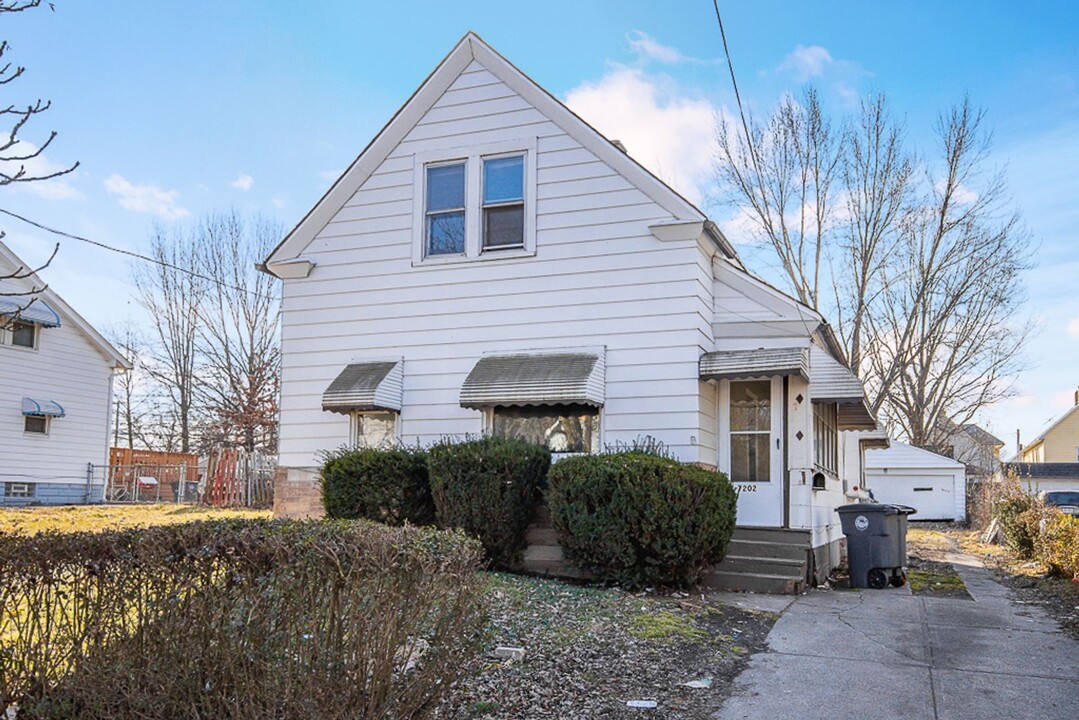 7202 Alice Ave in Cleveland, OH - Building Photo