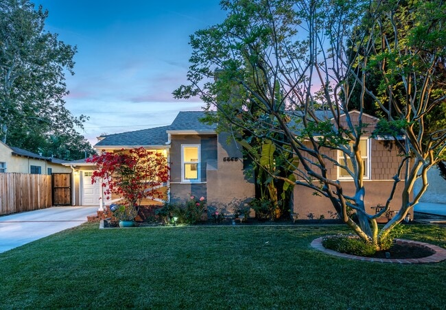 property at 5865 Vesper Ave