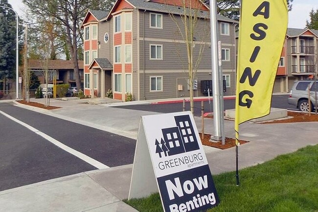 Greenburg Apartments