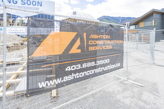205 Stewart Creek Rise in Canmore, AB - Building Photo - Building Photo