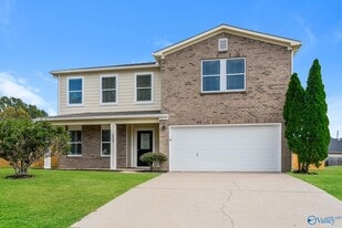 123 Fire Fly Ln in Owens Cross Roads, AL - Building Photo