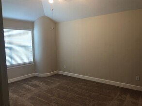 3656 Main Plaza Dr in Houston, TX - Building Photo - Building Photo