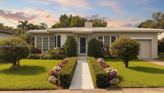 40 SW 30th Rd in Miami, FL - Building Photo - Building Photo