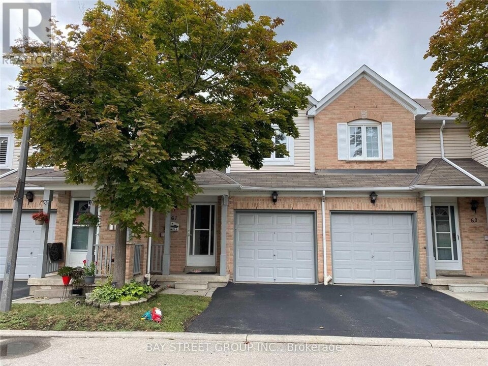 5958 Greensboro Dr in Mississauga, ON - Building Photo