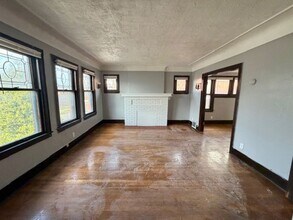 4287 W Grand St in Detroit, MI - Building Photo - Building Photo