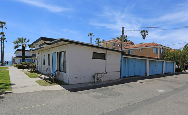 Feder Apartments in Oceanside, CA - Building Photo - Building Photo