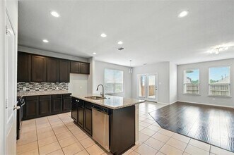 1724 Long Meadow Rd in Wylie, TX - Building Photo - Building Photo