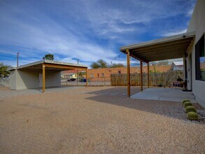 135 W 26th St in Tucson, AZ - Foto de edificio - Building Photo