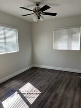 9928-9934 Rose St. in Bellflower, CA - Foto de edificio - Building Photo