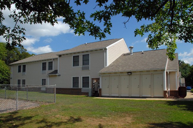 Union Valley Apartments in Finleyville, PA - Foto de edificio - Building Photo