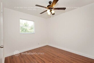 8171 SW 7th St in North Lauderdale, FL - Foto de edificio - Building Photo